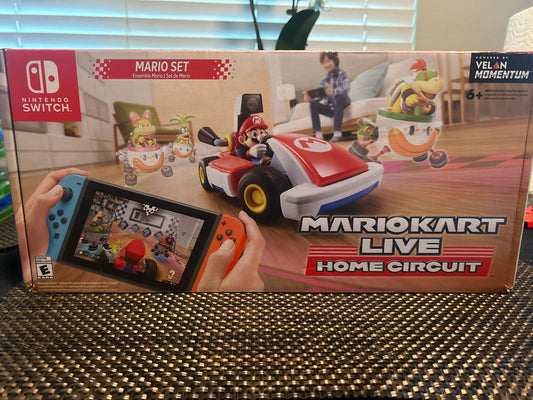 Mario kart live home circuit.                (Nintendo switch)